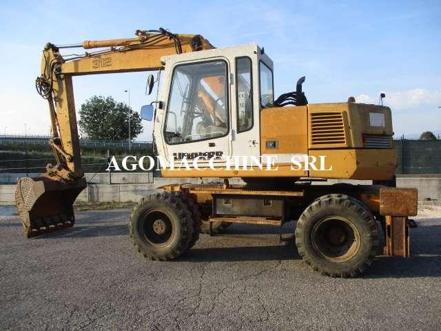 Liebherr 312 Photo 4