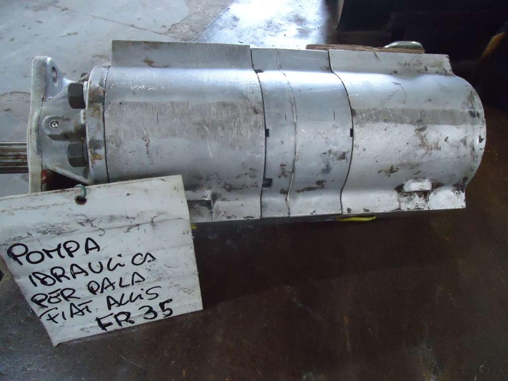 Hydraulic pump for Fiat Allis FR35 - codice 73070425 Photo 4
