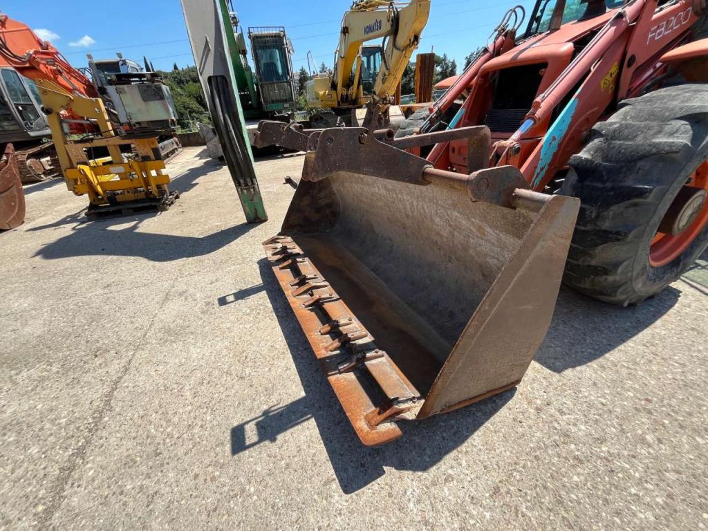 Fiat Hitachi FB200 Photo 9