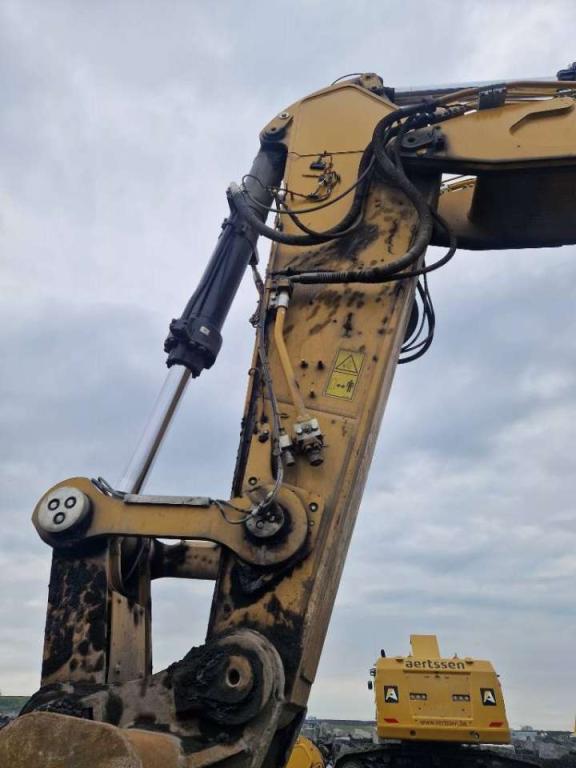 Caterpillar 395 Photo 9