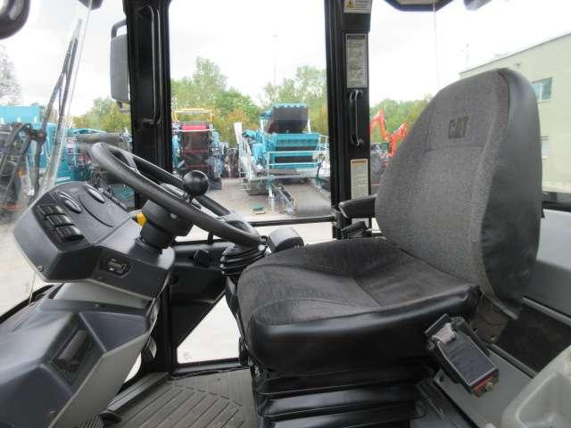 Caterpillar 908 Photo 17