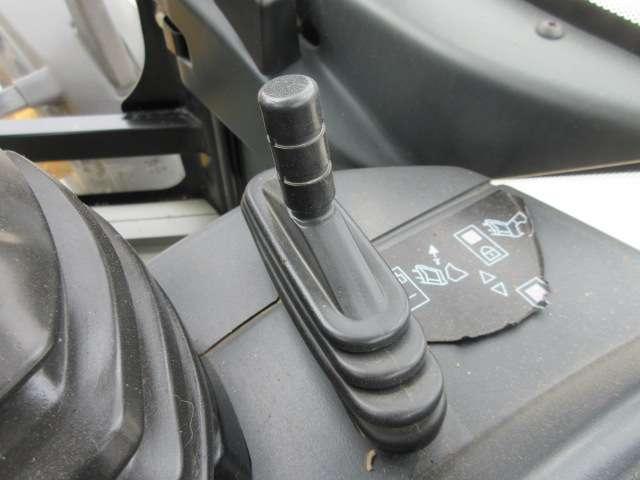 Caterpillar 908 Photo 22