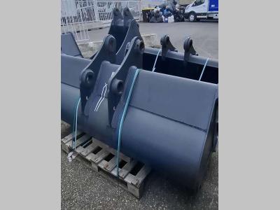 Ditch cleaning bucket sold by C.A. E P. Ghetti Spa