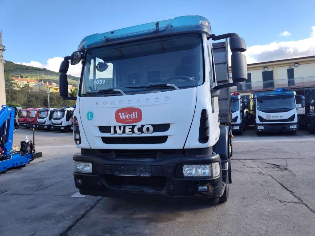Iveco EUROCARGO 180E32 Photo 13