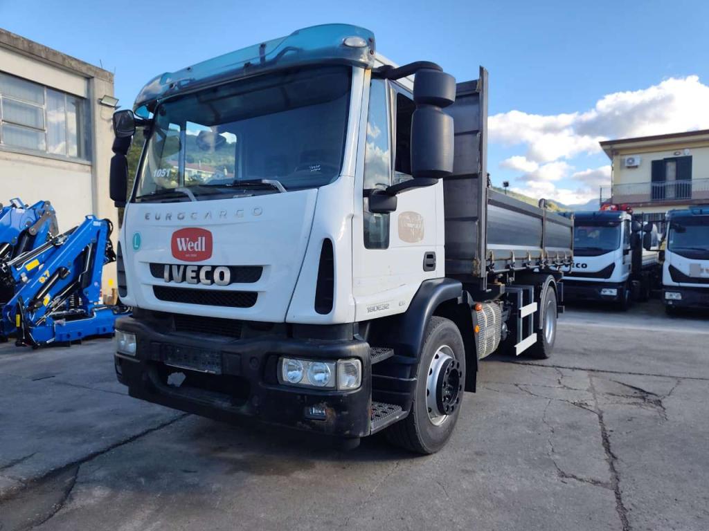 Iveco EUROCARGO 180E32 Photo 14