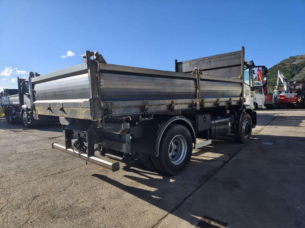 Iveco EUROCARGO 180E32 Photo 6