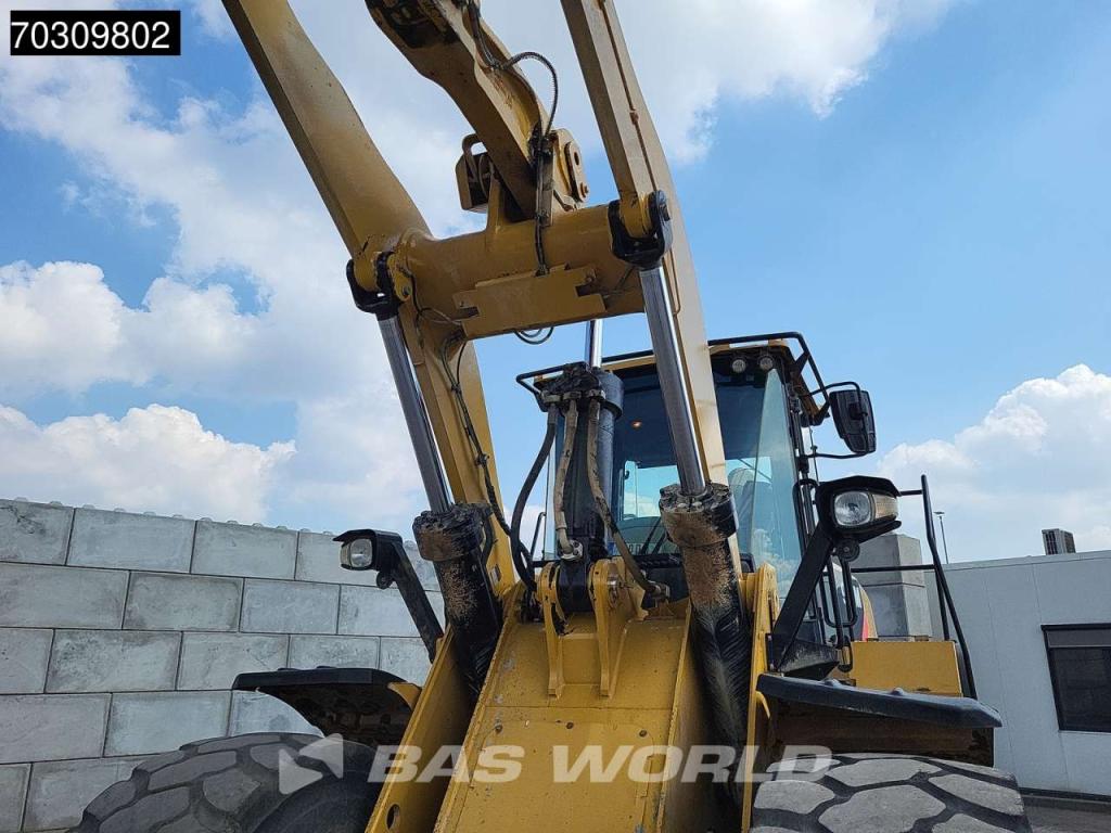 Caterpillar 966 M Photo 10