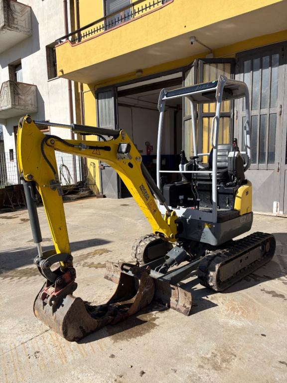 Wacker Neuson EZ17 Photo 1