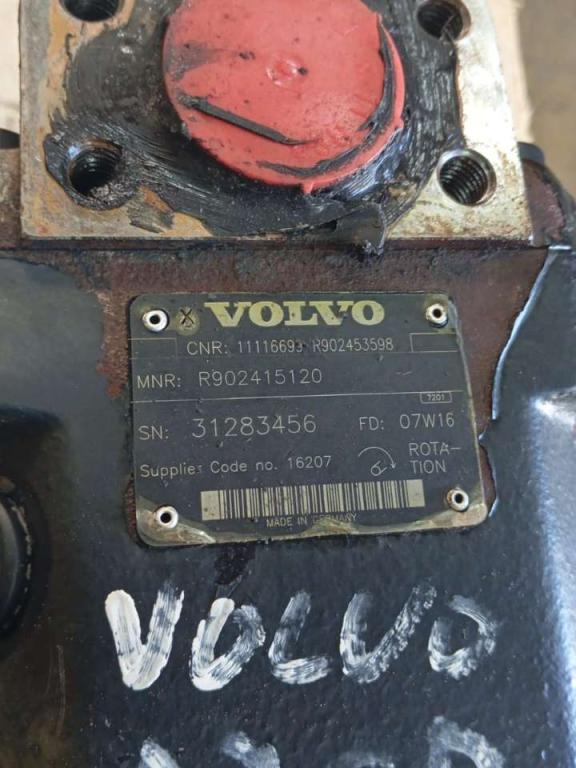 Hydraulic pump for Volvo A 30 D Photo 3