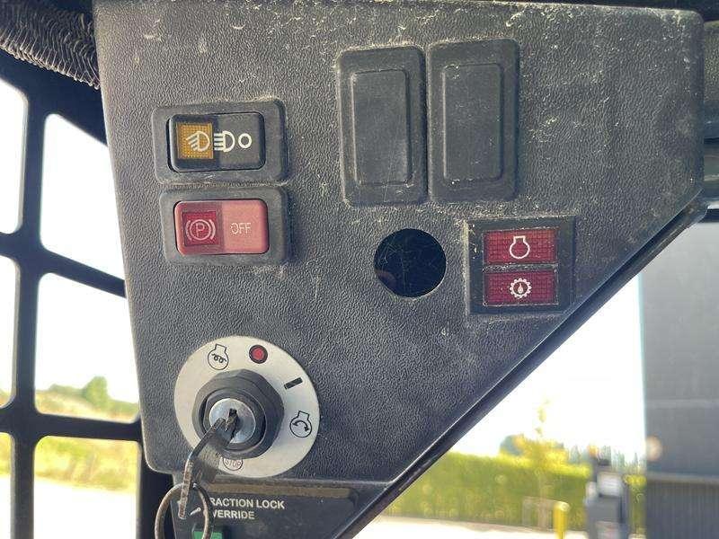 Bobcat S 70 Photo 18
