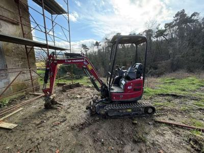 Yanmar Vio  17 sold by CGM Gruppo Servizi Srl