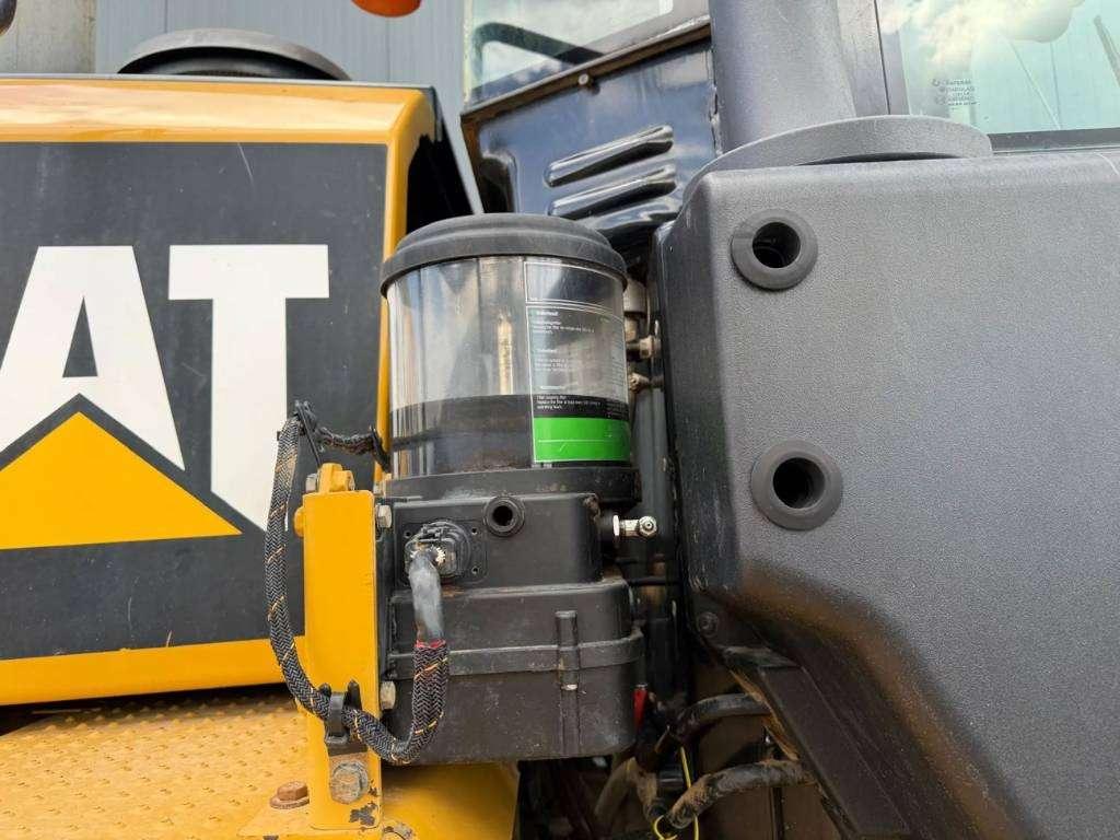 Caterpillar 950M Photo 18