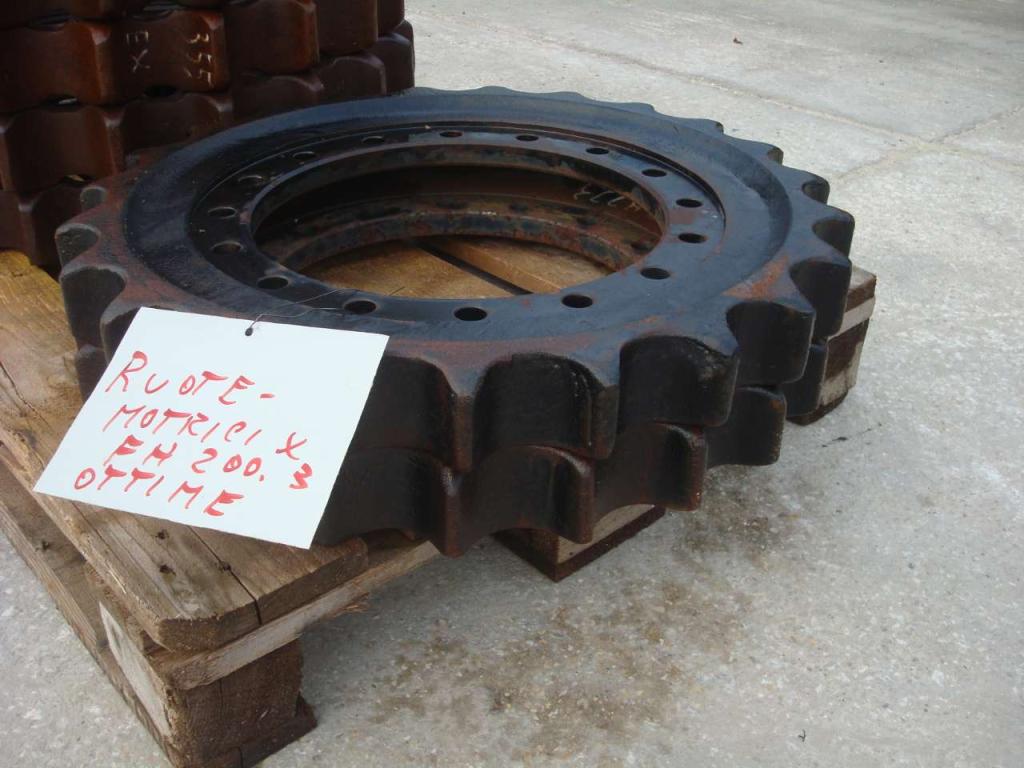 Sprocket for Fiat Hitachi FH200.3 Photo 3