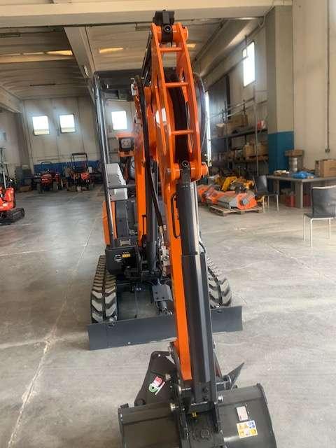 Develon DX17Z Photo 6