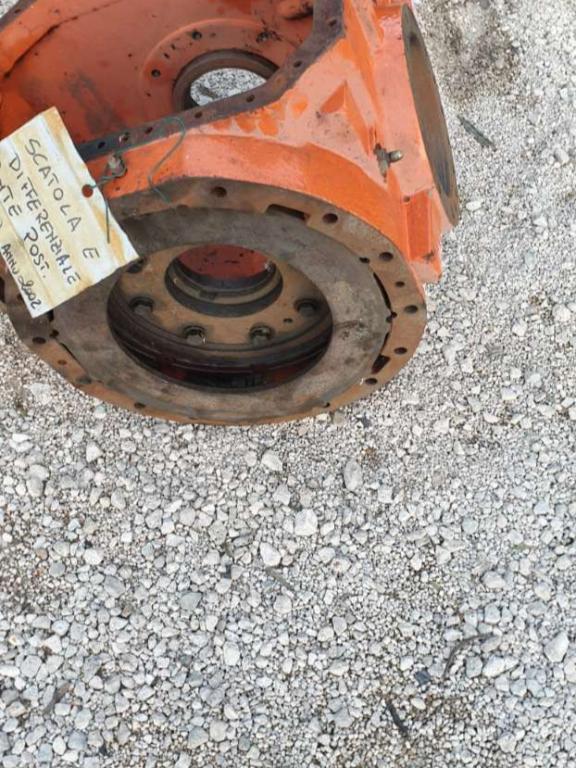 Rear axle housing for Hitachi W130 Photo 7