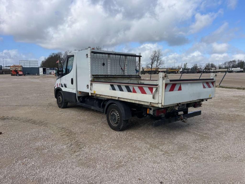 Iveco DAILY 35-120 Photo 19