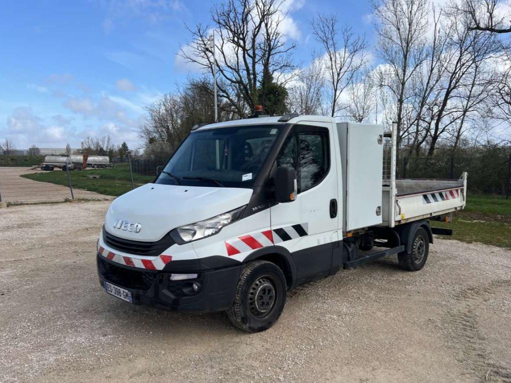 Iveco DAILY 35-120 Photo 8