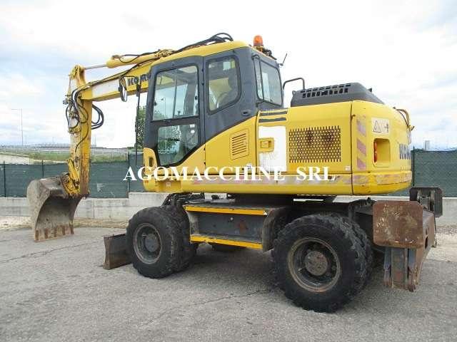 Komatsu PW140-7 Photo 4