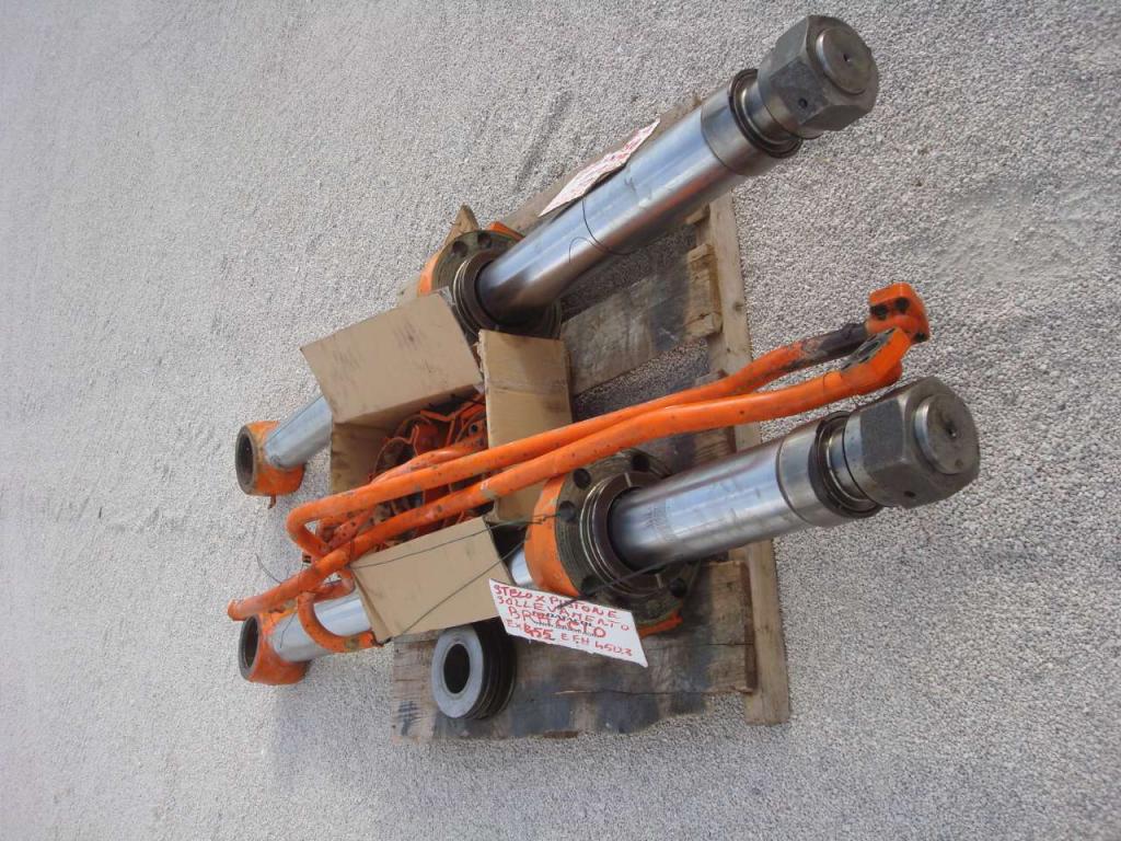 Cylinder rod for Fiat Hitachi FH450.3 Photo 3
