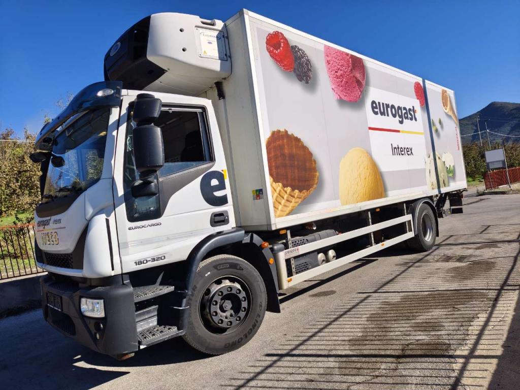 Iveco EUROCARGO 180-320 Photo 18