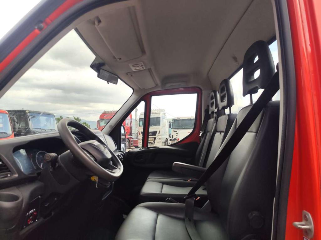 Iveco DAILY 35-140 Photo 17