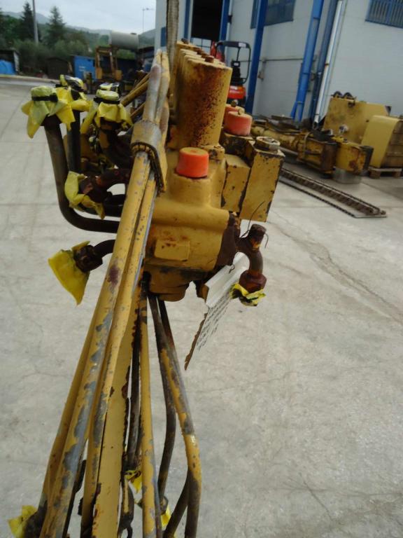 Hydraulic distributor for Fiat Allis FE18 Photo 5