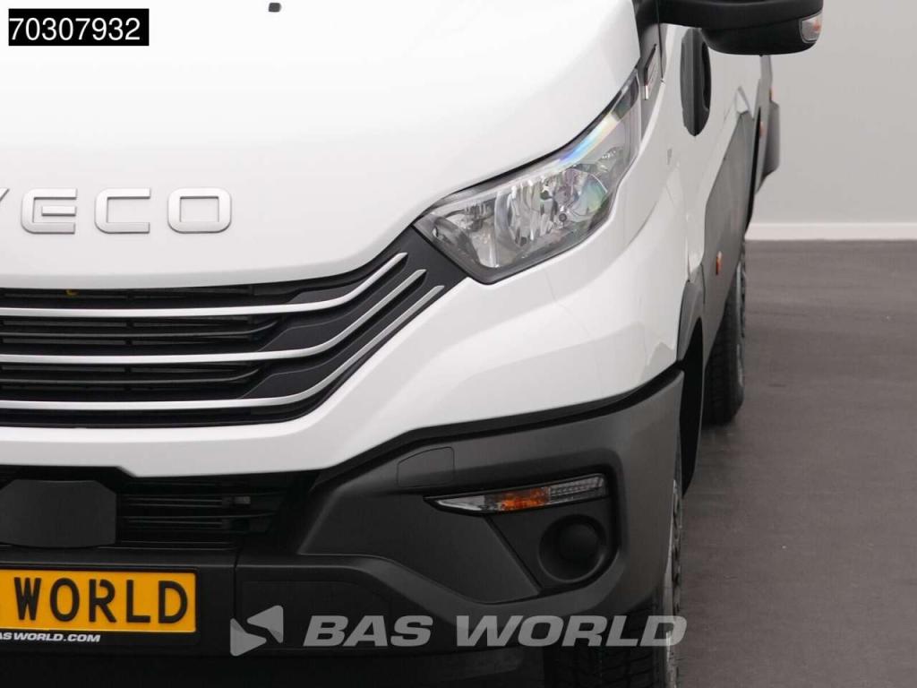 Iveco Daily 35S18 3.0L Automaat L3H2 180PK ACC Airco Cruise Camera Parkeersensoren CarPlay Stoelverwarmin Photo 25
