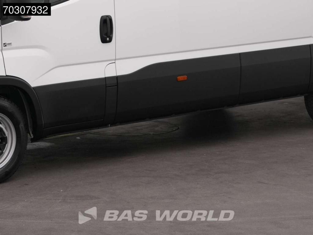 Iveco Daily 35S18 3.0L Automaat L3H2 180PK ACC Airco Cruise Camera Parkeersensoren CarPlay Stoelverwarmin Photo 30