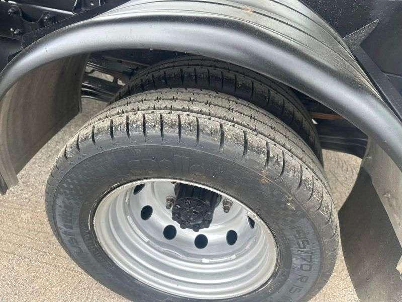 Nissan cabstar 35-11 Photo 9
