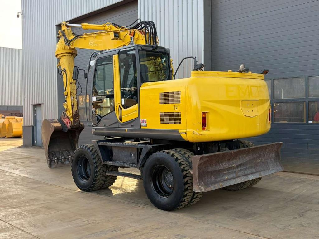 Hitachi ZX140-W3 | German machine Photo 3