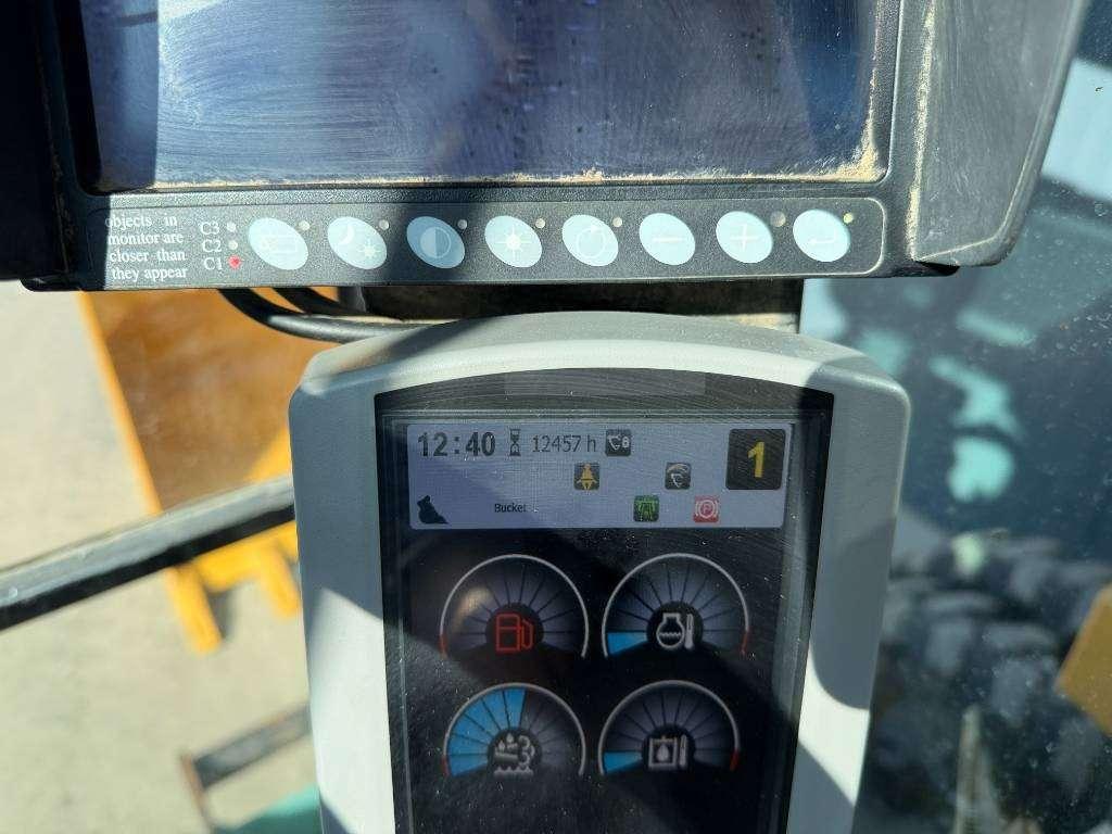 Caterpillar M320F Photo 21