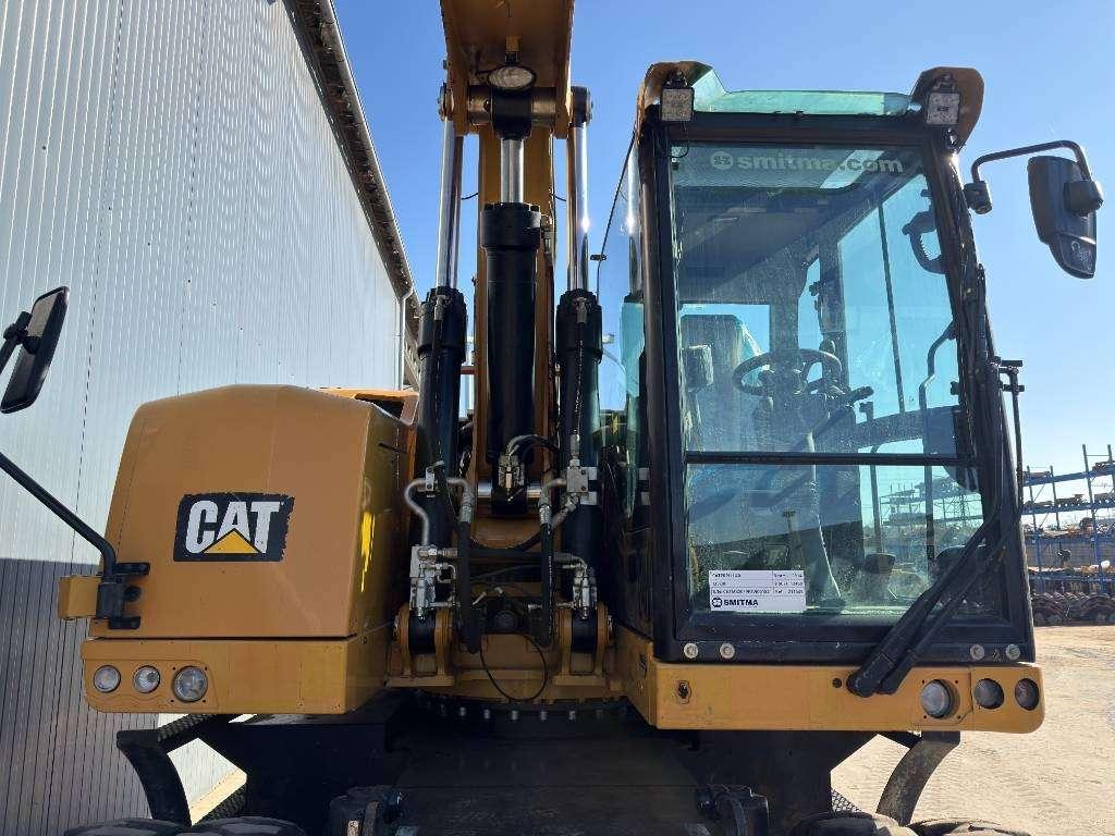 Caterpillar M320F Photo 26