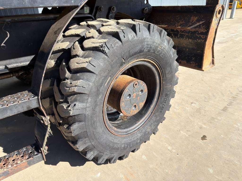 Caterpillar M320F Photo 27