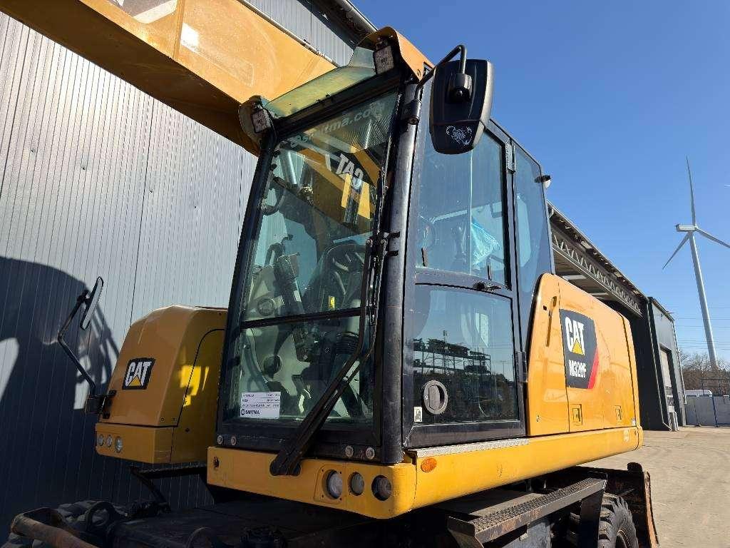 Caterpillar M320F Photo 4