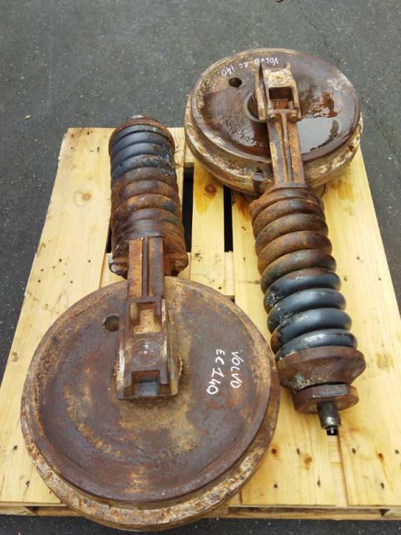 Idler wheel for Volvo Ec 140 Photo 1