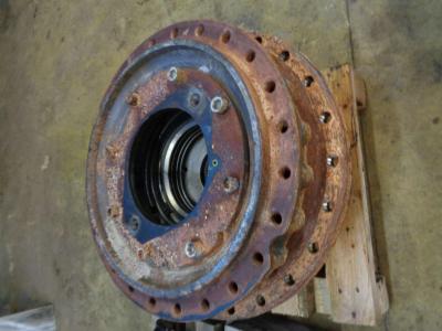 Traction drive for Volvo Ec 460 C sold by PRV Ricambi Srl