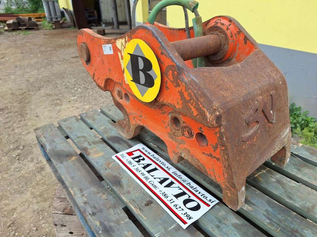 Trevi Benne UNI70 for 13-15 t excavators Photo 3