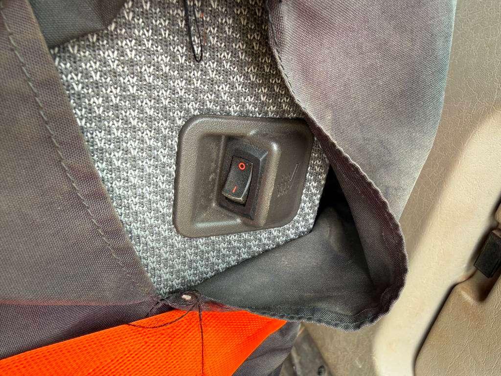 Volvo L110H - Weight System / Backup Camera Photo 13