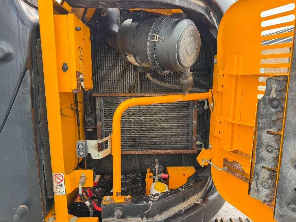JCB JZ141LC - Automatic Greasing / Hammer Lines Photo 26