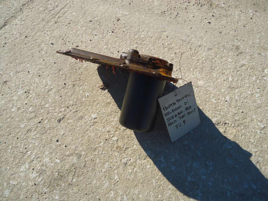 Porta filtro frizioni di sterzo for Fiat Allis FL9 Photo 2