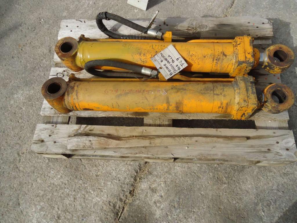 Lifting piston for Fiat Allis FL9 Photo 3