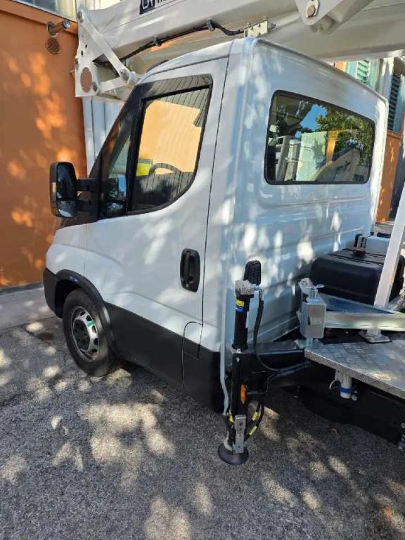 Cela DT28 Photo 2