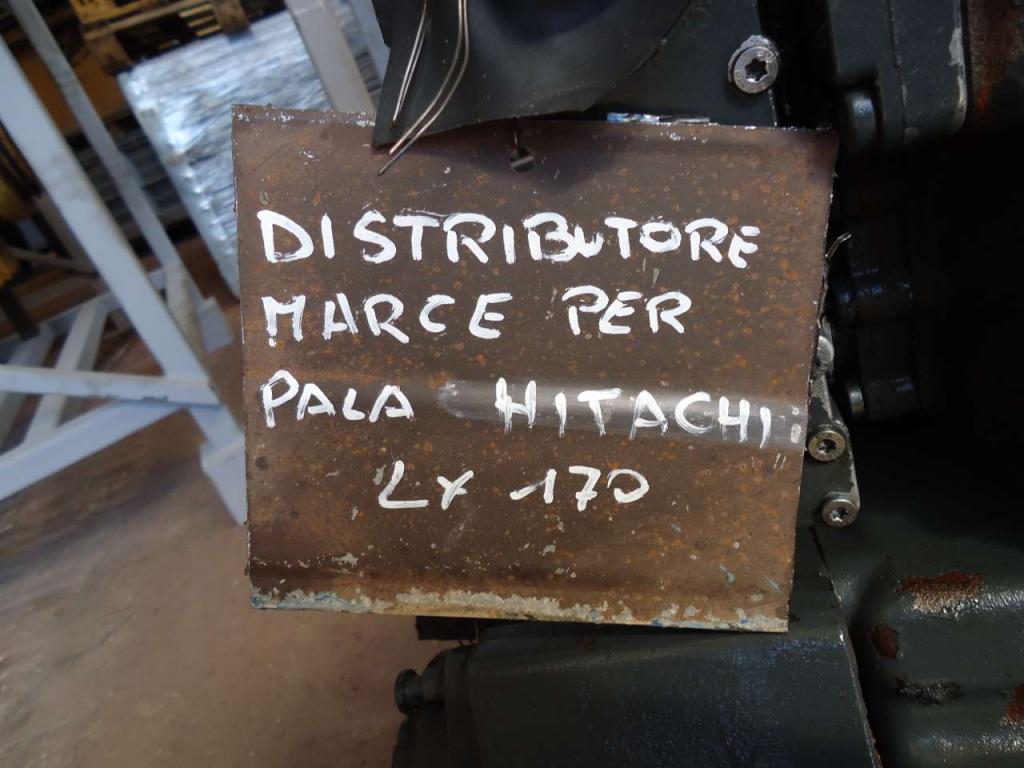 Gearshift for Hitachi LX170 Photo 2
