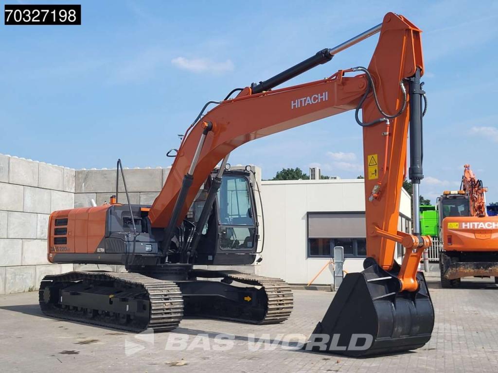Hitachi ZX220 LC-5G ISUZU ENGINE Photo 7