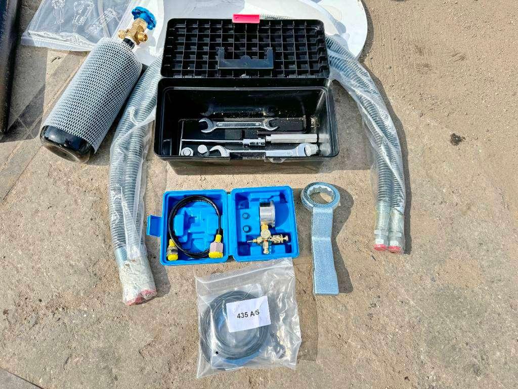 Maxx 435 Hammer / 6-9ton / hydraulic breaker / NE Hydraulic hammer Photo 8
