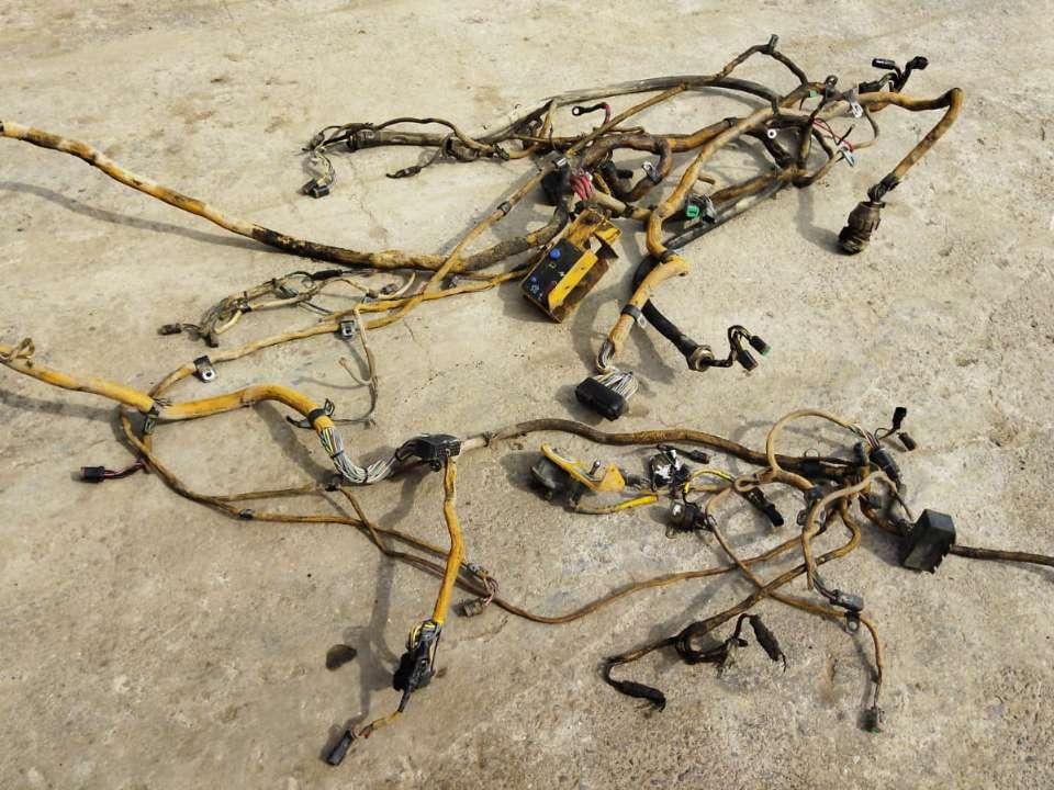 Wiring for Caterpillar 730 Photo 4