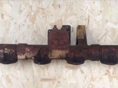 Exhaust manifold for Caterpillar 3412 sold by CERVETTI TRACTOR Srl