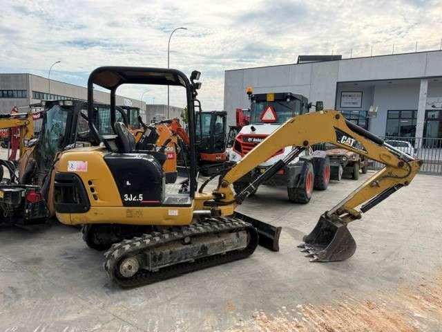 Caterpillar 302.5 Photo 2