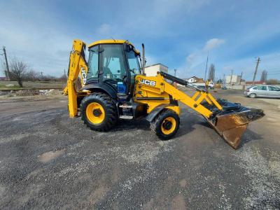JCB 3CX sold by Omeco Spa