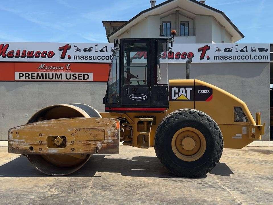 Caterpillar CS-533E Photo 2